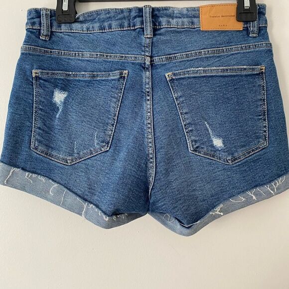Zara Jean Shorts - Picture 2 of 5
